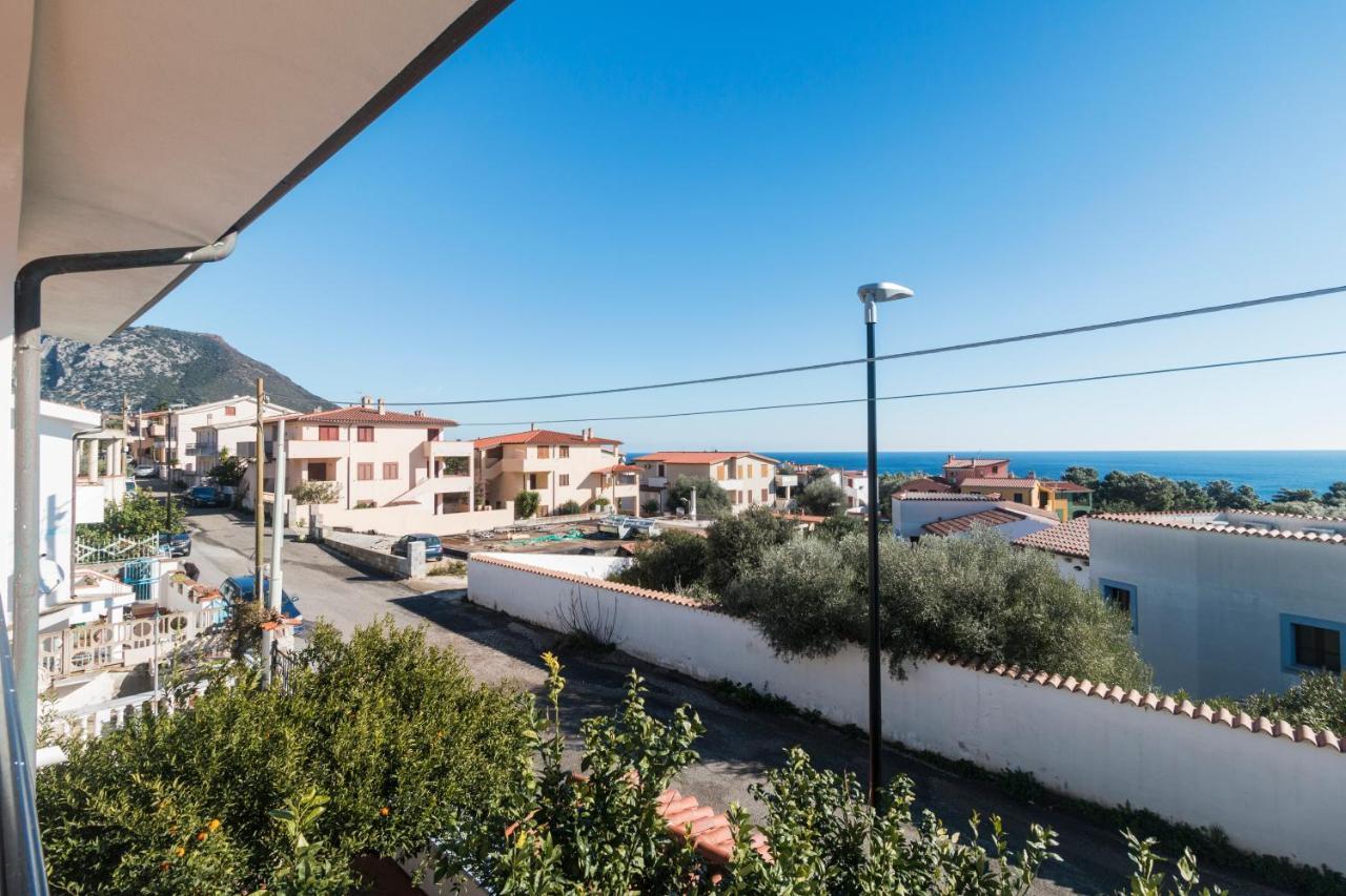 Suite Apartment La Punta Cala Gonone Exterior photo
